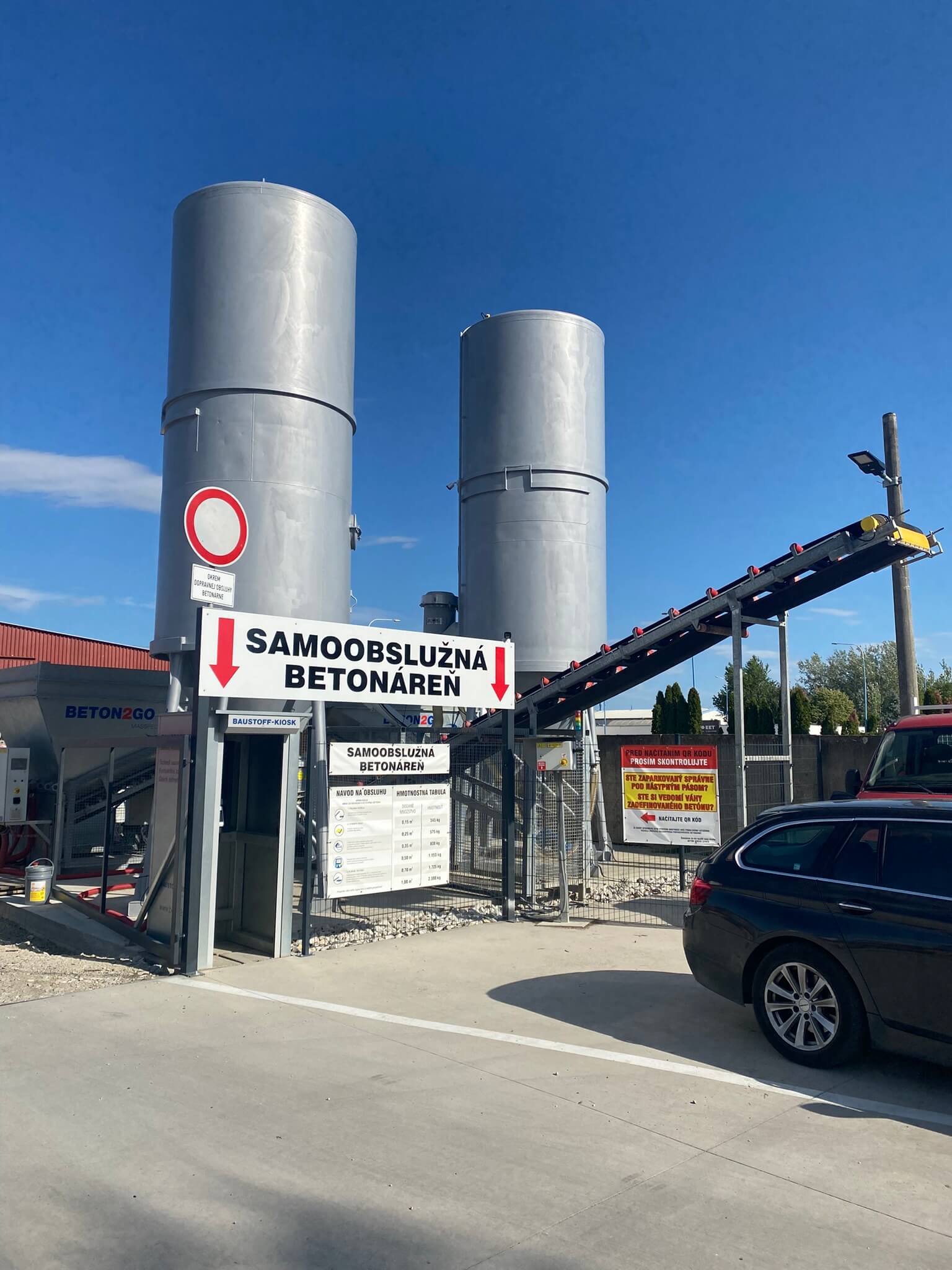 Samoobslužná betonárka v Leviciach už otvorená s naším kioskom!