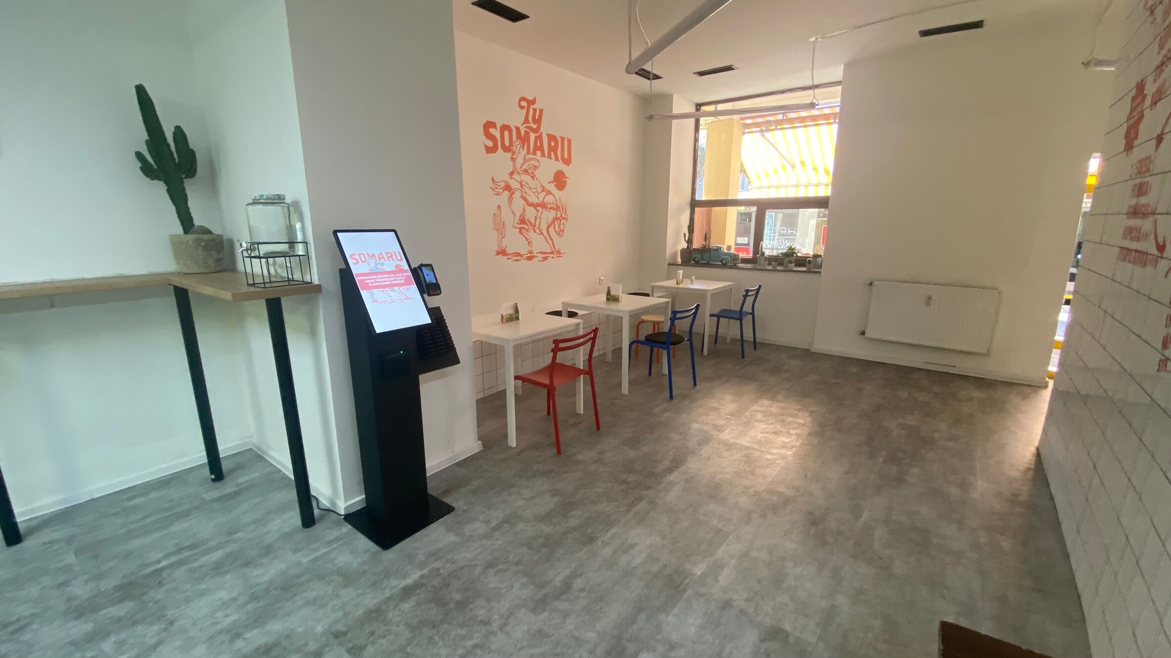 Kiosk Datavision — Ty Somaru